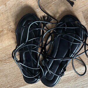 Farm Rio Black Lace Up Flat Sandals Size 8